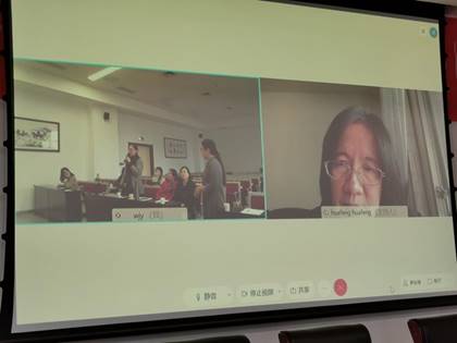 说明:电视萤幕
描述已自动生成